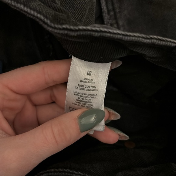 Aeropostale destroyed black denim mom jeans‎ - Picture 4 of 4